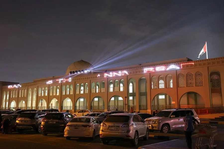 Laser mapping show projected onto the Souq Al Jubail building at Sharjah Asset Management’s 15th Anniversary 2024