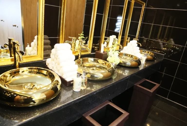 Topaz Events Portable Toilets Rental Services in Sharjah, Dubai and Abu Dhabi, UAE