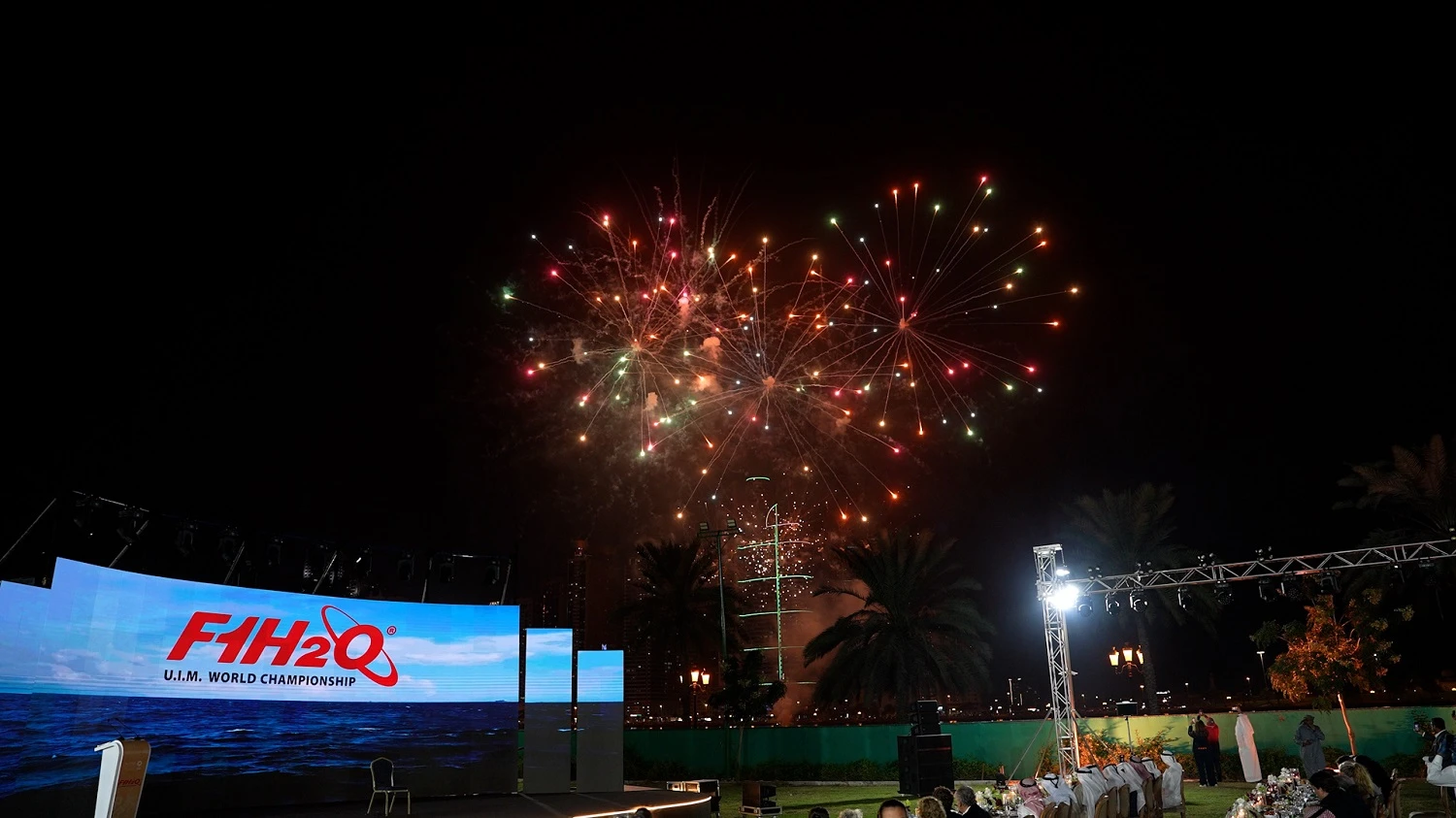 Elegant gala dinner décor for F1H2O event in Sharjah organized by Topaz Events.